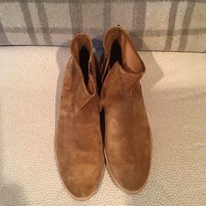 Paul Green suede boots